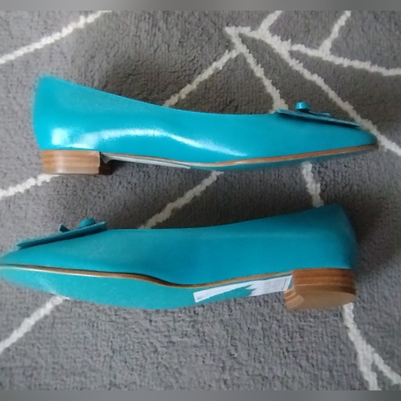 RARE!!! Salvatore Ferragamo Turqouise loafer NWOB - Picture 5 of 16